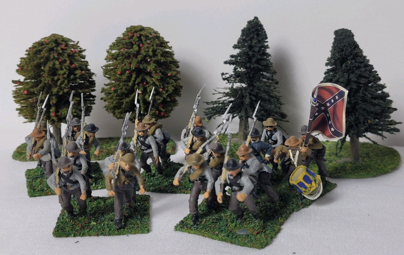 Five (5) Sets Handpainted Plastic 28mm Wargaming 6th North Carolina Infantry Regiment Confederate Army Miniatures