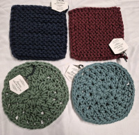 4 New Danica Heirloom Knit Potholders / Trivets