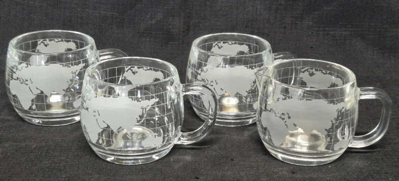 4 Glass Nestl&eacute; Mugs & Creamer - World Globe Pattern