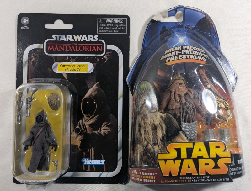 2 New Star Wars Collectibles - 1 The Mandalorian Vintage Collection - Offworld Jawa (Arvala-7) - 1 Sneak Preview Revenge of the Sith - Wookie Warrior