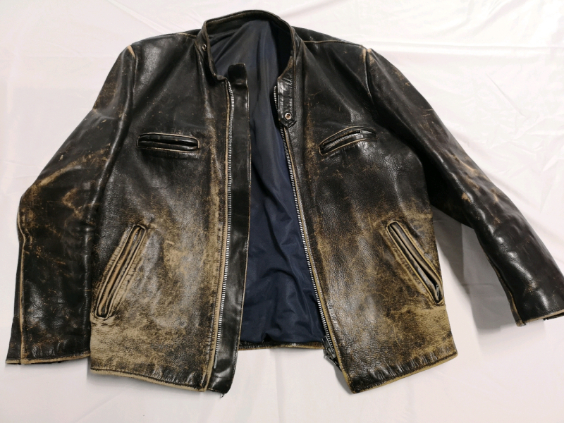 Vintage Men's Leather Jacket sz L?