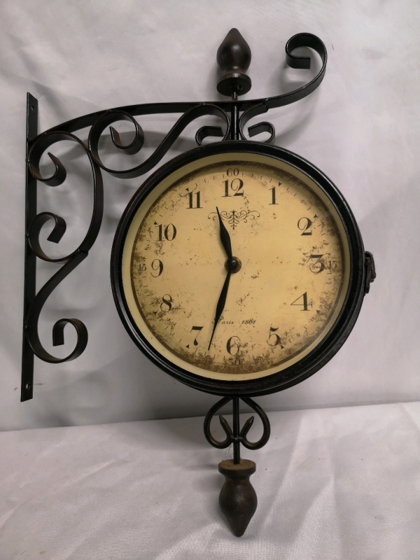 Double Sided Wall Mount Clock - Working