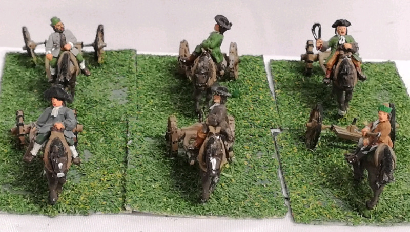 6 Hand-Painted Miniature Metal Toy Soldiers Cavalry on 6 Flocked Bases 2" Tall