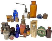 Vintage Medine Bottles incl Sugar Coated Chocolate Belladonna & Strychnine (!), Lysol, Vicks VapoRub + Atomizer & 2 Pottery Ink Wells