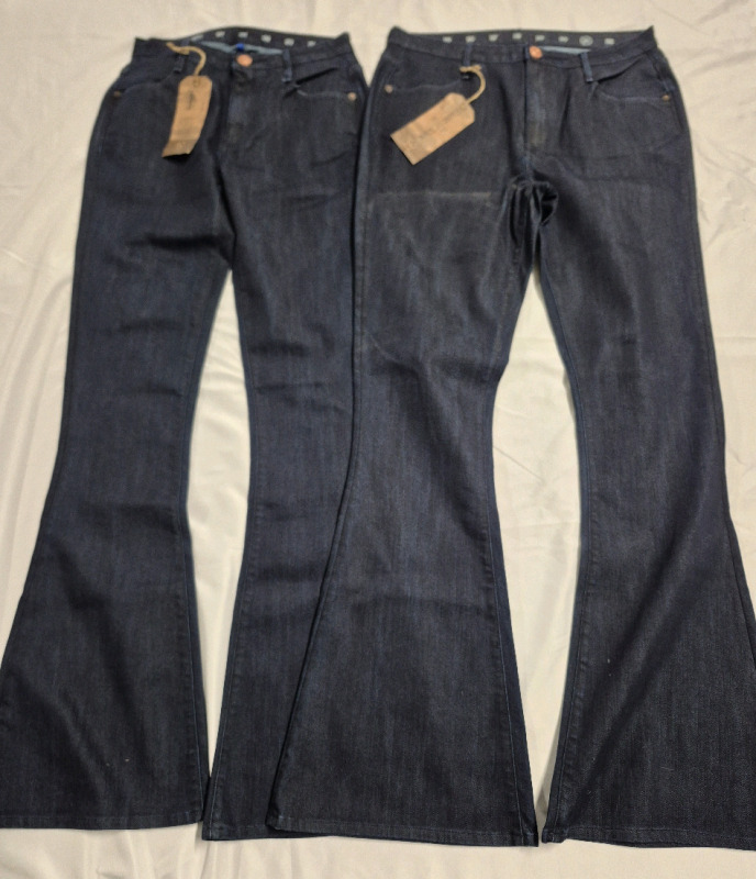 2 New Earnest Sewn Women's Jeans sz 26 & 31