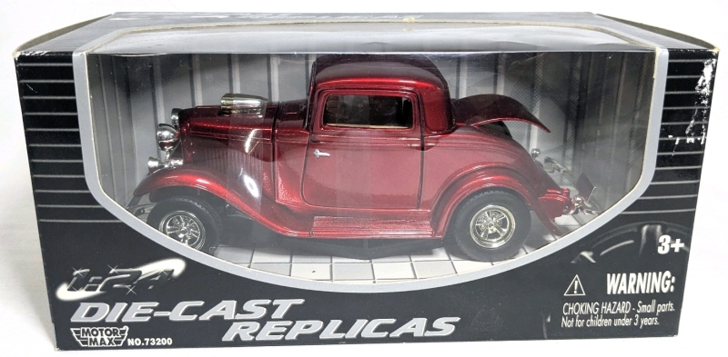 2002 Motor Max 1:24 Collector's Edition Diecast Replica 1932 Ford Coupe