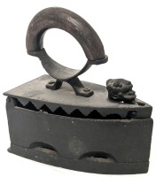 Neat Lion-Head Latch Cast Metal Coal Iron w Wood Handle | 9" Tall