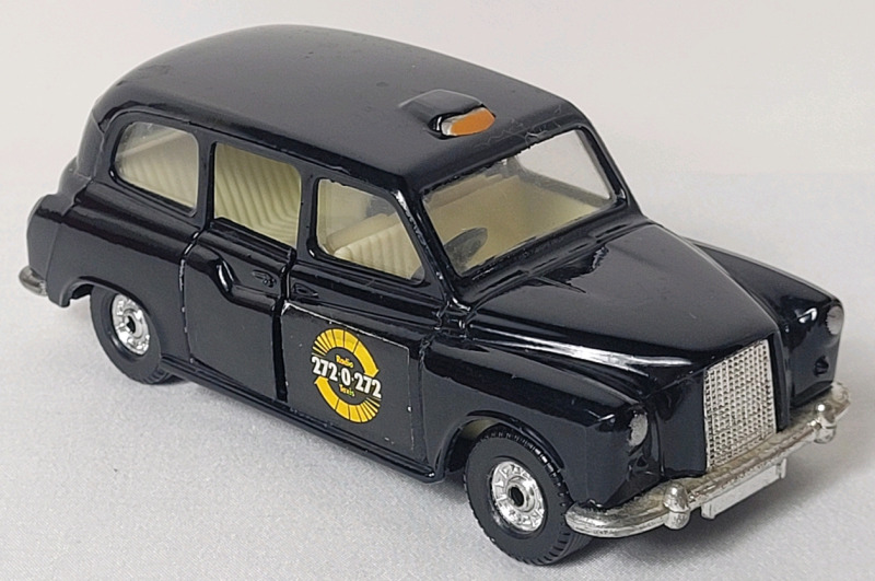 Corgi Austin London Taxi Diecast Car . Made in Great Britain