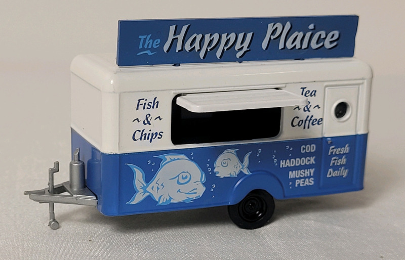 Oxford " The Happy Plaice " Fish & Chips Mobile Trailer Diecast , 1:76 Scale . Model # 76TR005