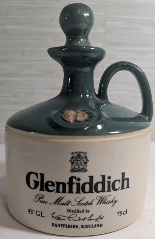 Glenfiddich Empty Whiskey Decanter Crock Jug With Cork