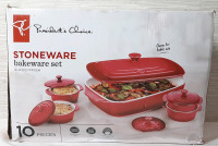 New President's Choice Stoneware 10 Piece Bakeware Set (Packaging Has Storage Wear)