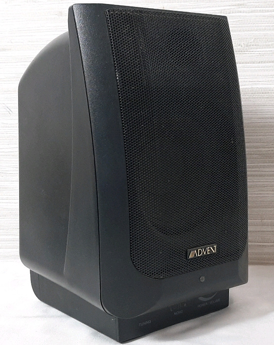 Advent Speaker with Two Power Bricks