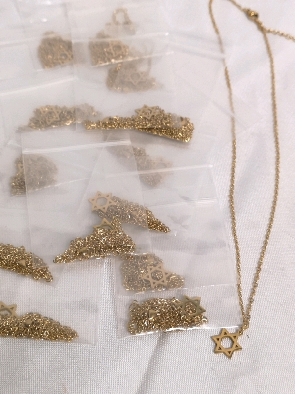 15 Like New Gold Tone Necklaces with Pendants