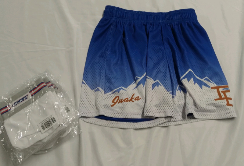 New Quake BasketBall Shorts sz Medium and 8 Coyote Sport Briefs sz Small