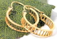 Pair of Gorgeous 10K Gold Hoop Earrings | Approx 0.6" Diameter