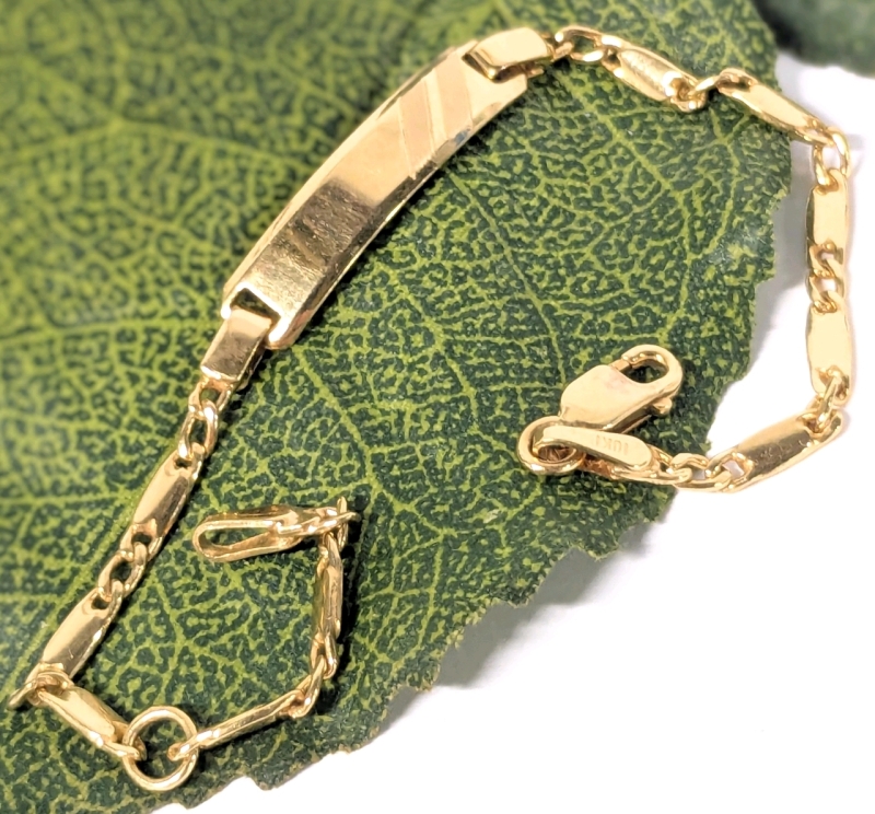 Adorable 10K Gold Engraveable Child's Bracelet Stamped 417 ITALY | 5.75" Long
