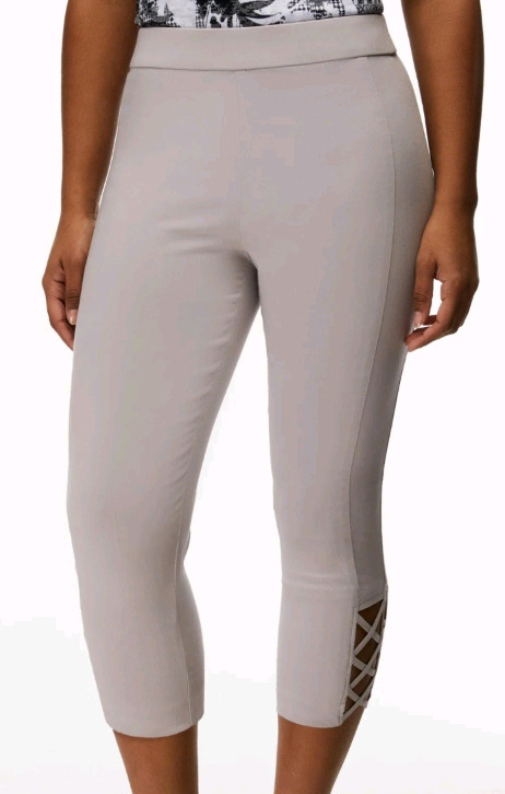 New | Womens Size: 6 Laura Cross Detail Capris * Retails For $78 *