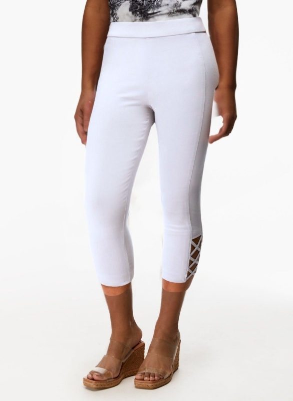 New Womens Size: 10 | Laura Cross Detail Capris * Retails For $78 *