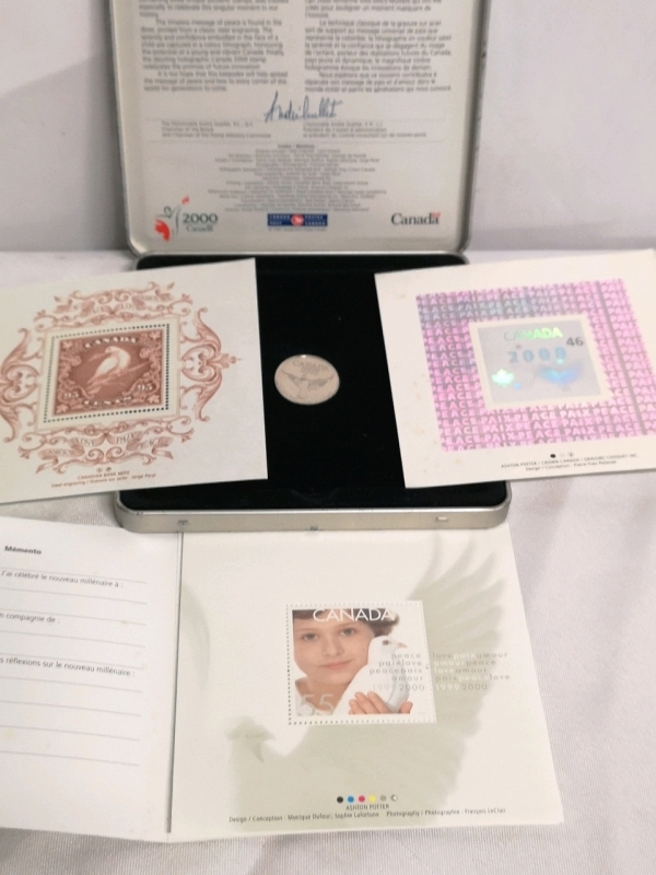 1999-2000 Canadian Millennium Keepsake Quarter Coin & Stamp Set