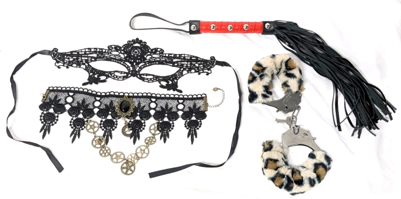 [Adults Only] New Lace Facemask & Collar, Faux Leather Flogger & Soft Fuzzy Leopard Print Handcuffs w Keys | Flogger 16.75" Long (Excl Loop)