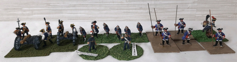 (13 Flats) 20 Soldiers Total | Lead Paint Napoleon Soldiers | Soldiers Measure on Average 2" Tall