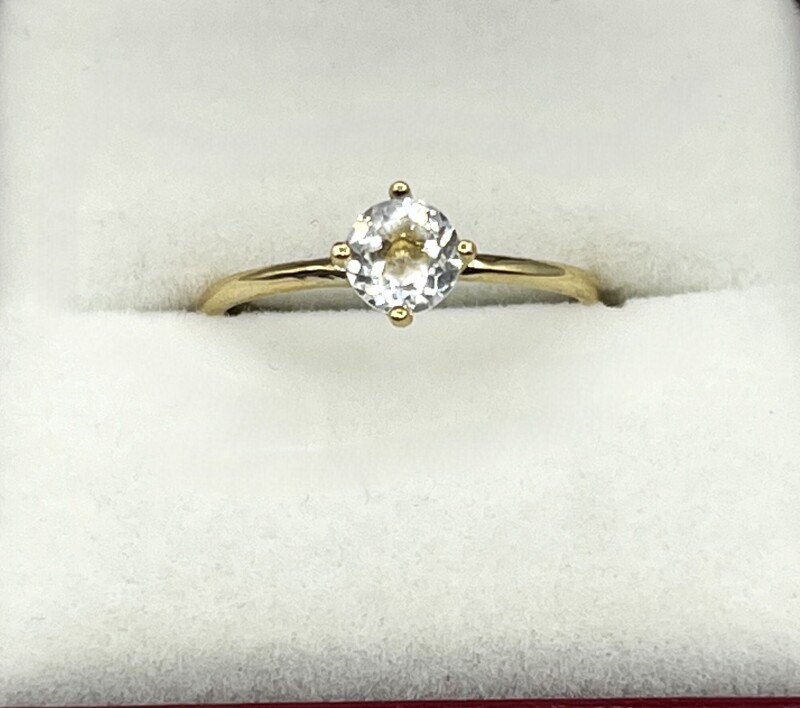 10KT Yellow Gold Natural White Zircon (0.85ct) Ring, Size 6.5, W/A $730.00.