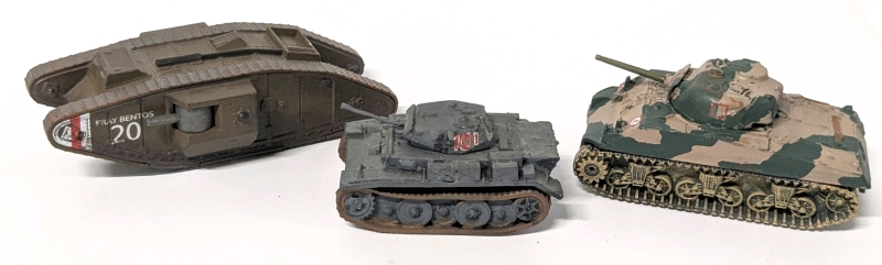 CORGI 1:76 Scale Diecast MXIV Male Tank "Fray Bentos 20" (All-Metal), Repainted Corgi Sherman Tank (Diecast w Plastic Bottom, Cast Metal Wargaming Tank | Up to 3" Long