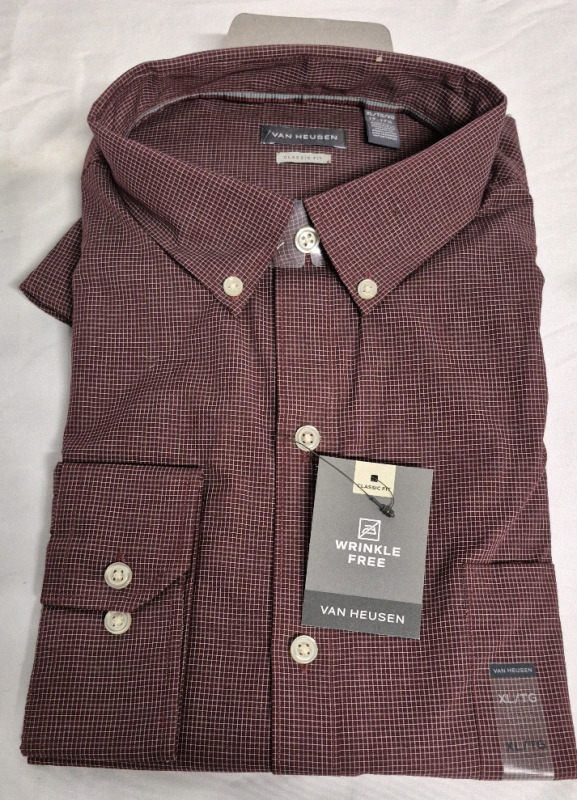 New Van Heusen Mens Dress Shirt sz XL 17-17.5 Retails for $56