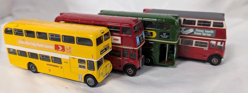 4 Diecast EFE Model Busses. Longest is 4.75".