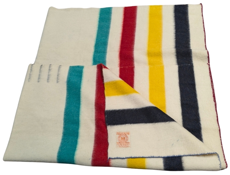 Vintage HUDSON'S BAY 100% Wool 4-Point Blanket | 70" x 90"