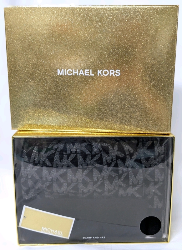 New Sealed MICHAEL KORS Monogrammed Knitted Toque & Scarf Black Silver Sparkle | Retails for $188! | One Size Fits All