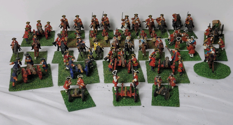 Thirty (30) pcs. Handpainted " Cannons , Foot & Calvary Soldiers & Officers and Generals Seven Years War " 28mm Lead Miniature Soldiers