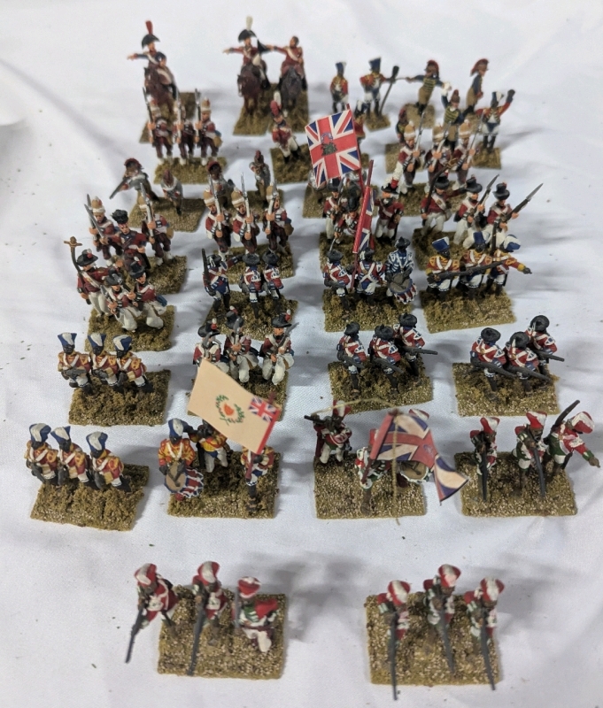 78 Hand-painted Lead Soldiers. Cavelry and Foot Soldiers. Soldiers Stand 1.5" Tall on Flocked Bases.