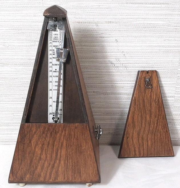 Vintage MNT Wooden Metronome (9" Tall)