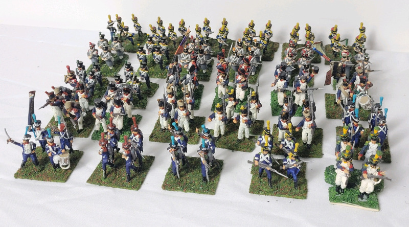 Twenty Nine (29) Handpainted " Napoleonic Wars Foot Soldiers w/Officers " 28mm Lead & Plastic Miniature Soldiers