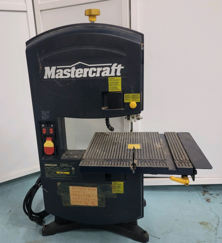 Mastercraft 9" Band Saw , 2.5A 120v AC 60Hz . Tested Working . Blade Size Length 59 1/4" - 59.5" & Blade Width 1/8" - 3/8"