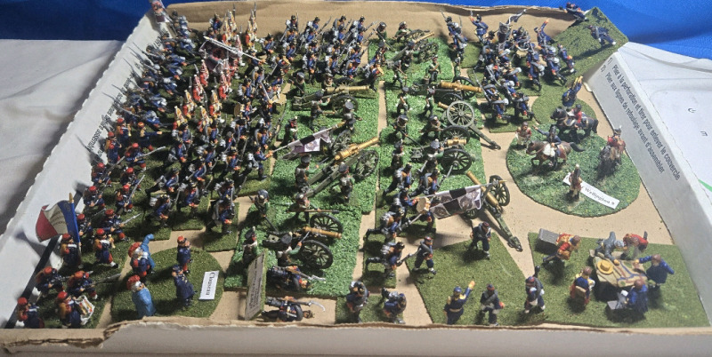 40+ Flats | Appears To Be French Lead Military Infantry Labled As Duke Of Wellington, B'Burg Brigade, Clousea, Infanterie, & More! | Tallest Troop Measures ( 1.5" Tall )