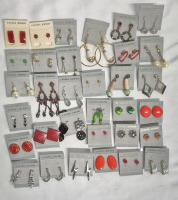 33 Pierced Earrings For The Holiday Season