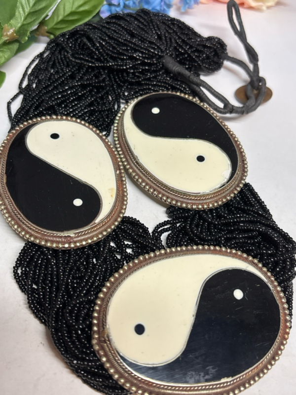 Very Big Statement Ying Yang Agate Black Bead Necklace