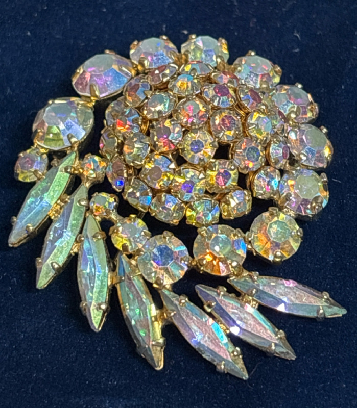 1920s Signed Designer Beau Geste AB Swirled Rhinestone Brooch