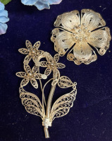 Antique Sterling Silver Filigree Brooch Flower Spun Stamens