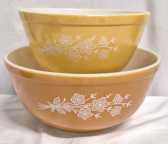 2 PYREX Mixing Bowls Golden Butterfly Pattern Orange & Yellow