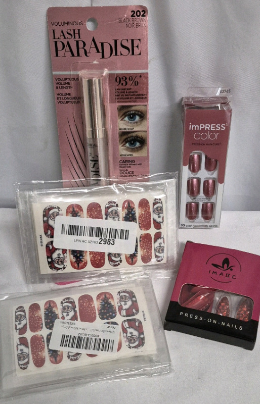 New L'Or&eacute;al Black/Brown Mascara & Press on Nails & Nail Decals