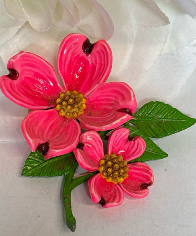 Vintage Vibrant 1960&rsquo;s Bright Pink Enamel Dogwood Flower Brooch Luminates Orange Under Black Light
