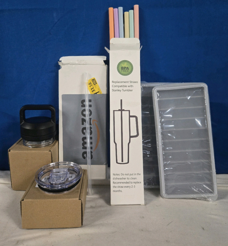 6 New | Plastic 16 Oz Mug Lid 3" Dia | Plastic Screw Top Mug Lid 3" Dia | ( 2 ) Silicone Trays | 6 Replacement Straws For Stanley Tumbler | Pack Of 12 Reusable Plastic Straws