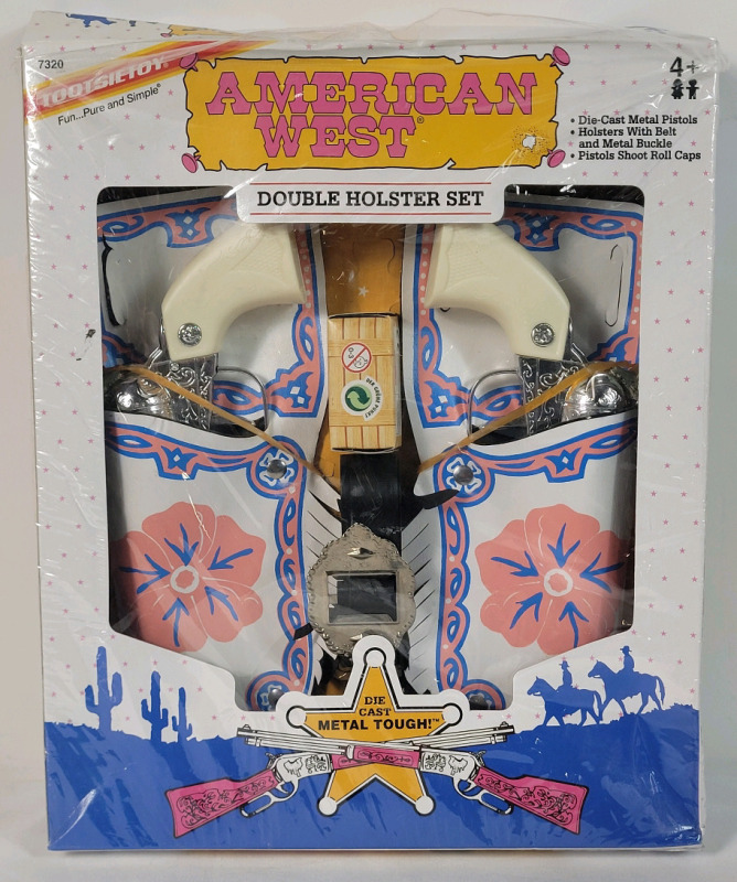 TootsieToy American West Die-Cast Metal Pistols Double Holster Set in Box . Includes 2 Diecast Metal Pistols , Holster , Belt & Caps