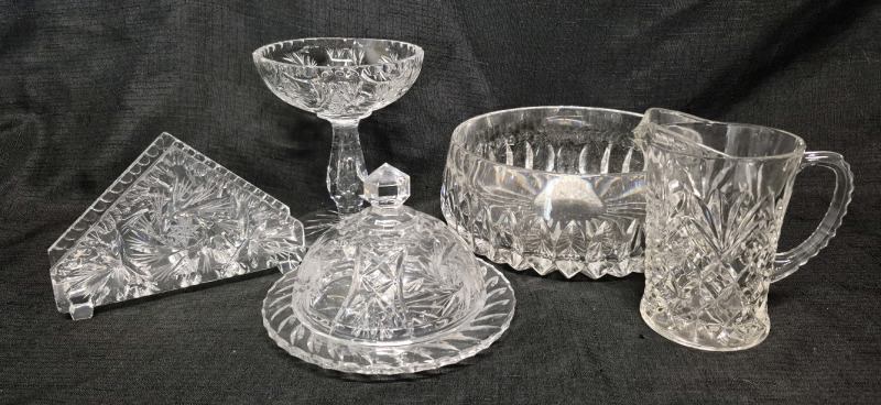 Pinwheel Crystal & Glass Pitcher