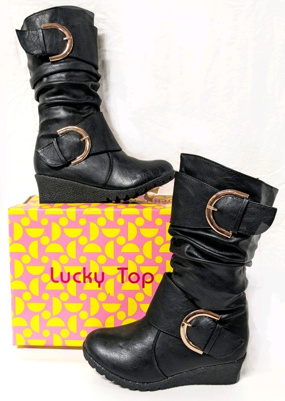 New LUCKY TOP Ladies Zip Up Boots Size 2
