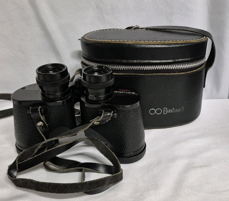 Bushnell Sport View Binoculars with Case