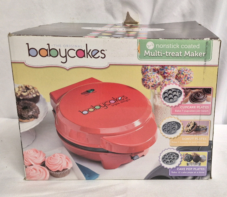 New Babycakes Multi Treat Maker - Cake Pops, Mini Dounuts and Mini Cupcakes